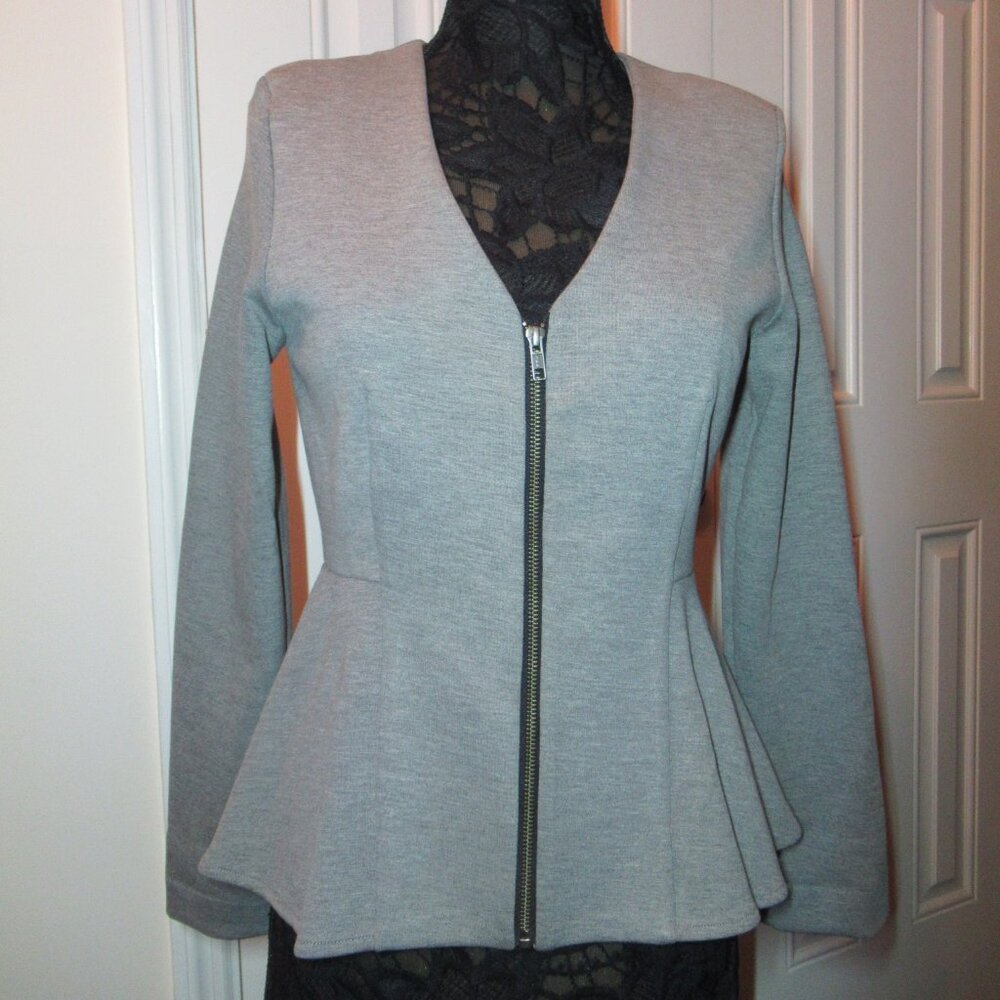 TopShop Peplum V Neck Zip Front Jacket Heather Gray US 10 EUC Long Sleeve Blazer